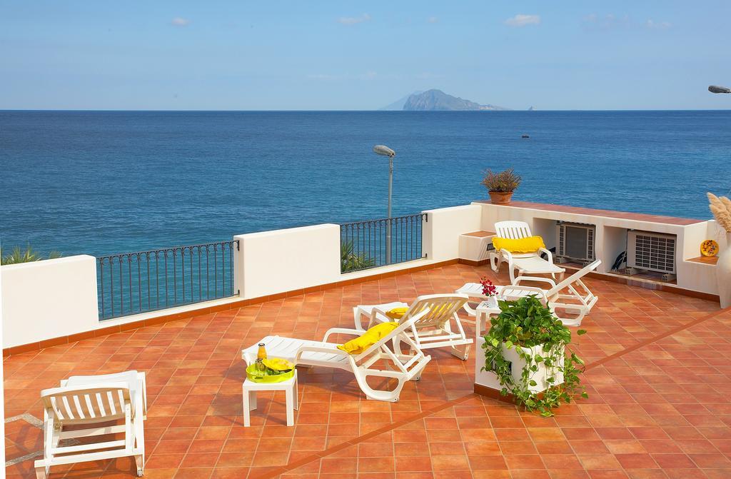 Hotel Residence Acquacalda Lipari  Exterior foto